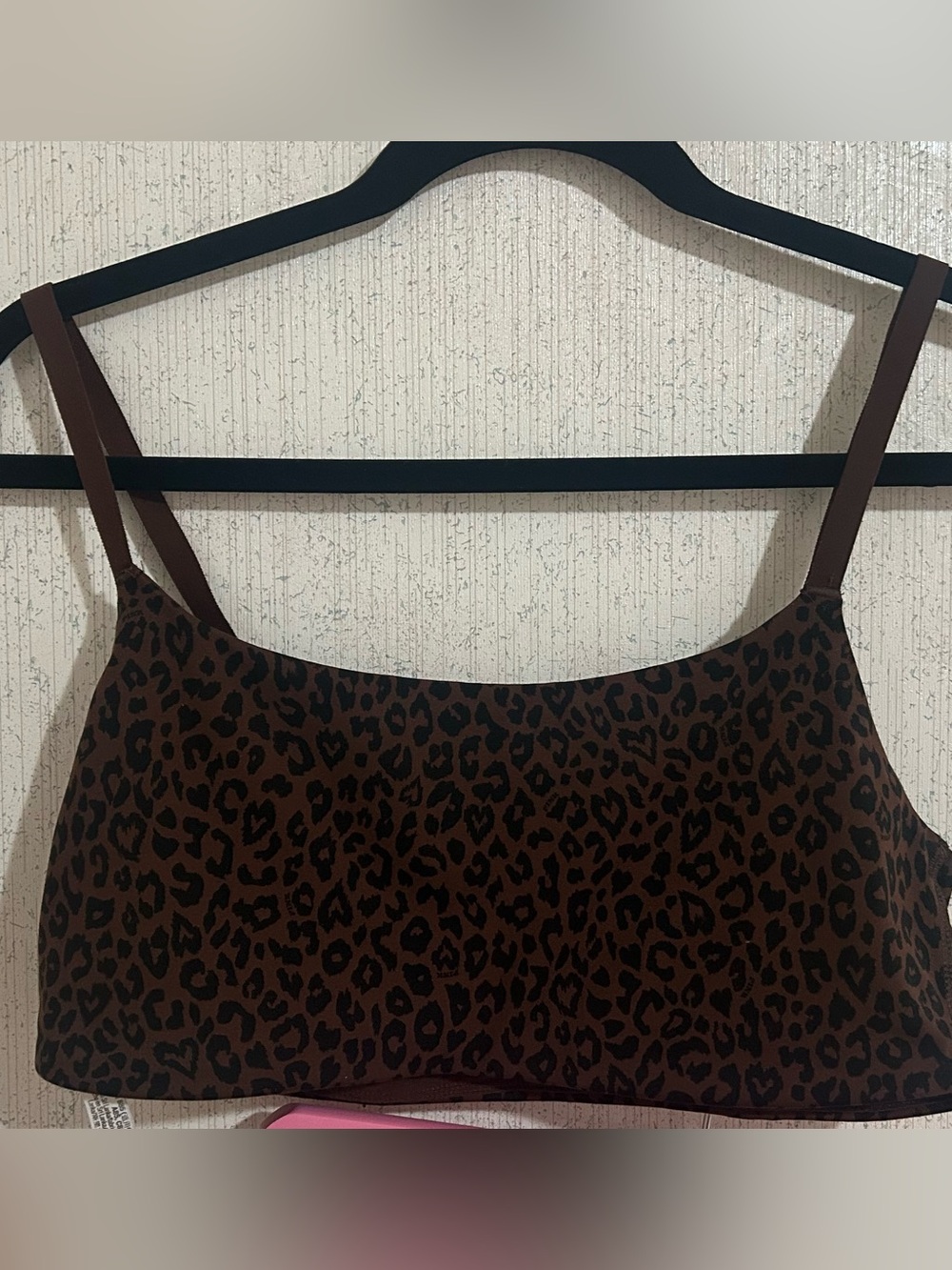 Sports bra